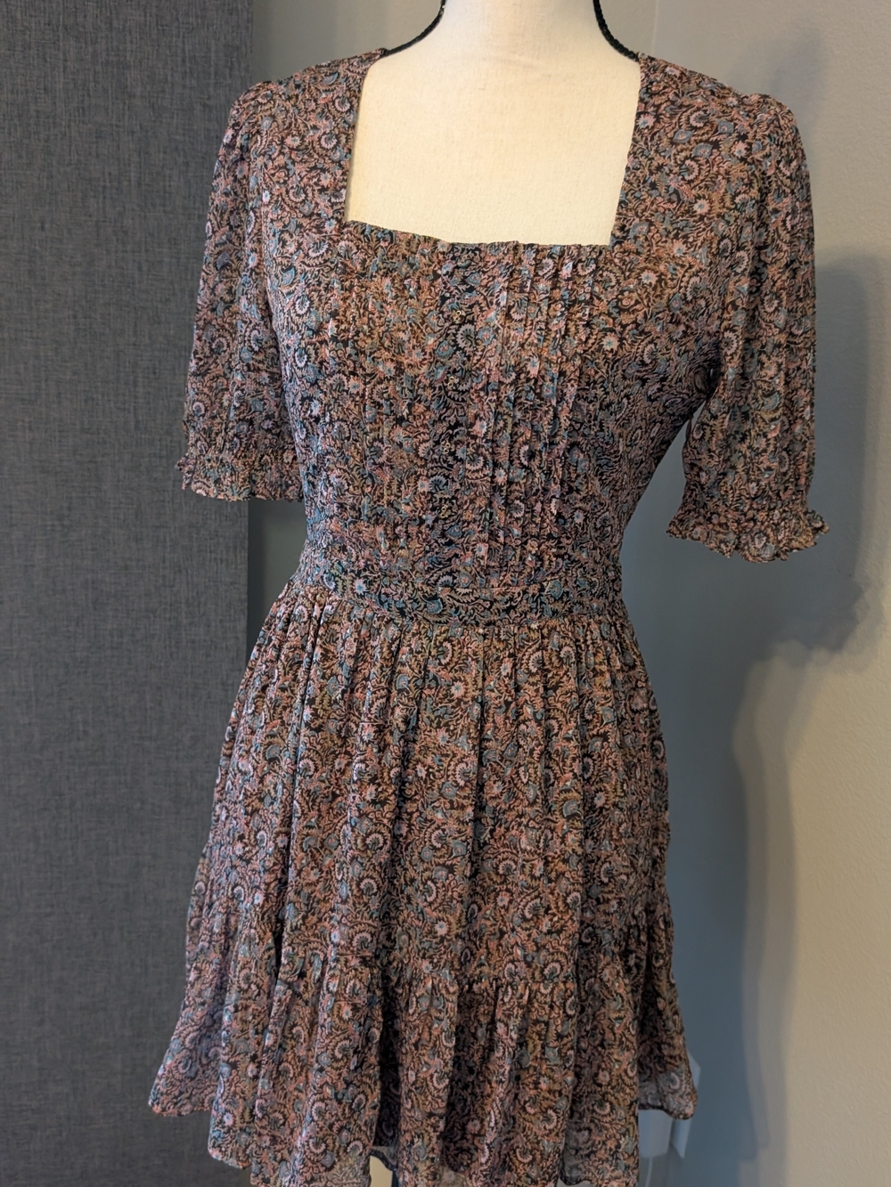 WALTER BAKER Liza Pintuck Ruffle Tiered Floral Mini Dress - Size 2